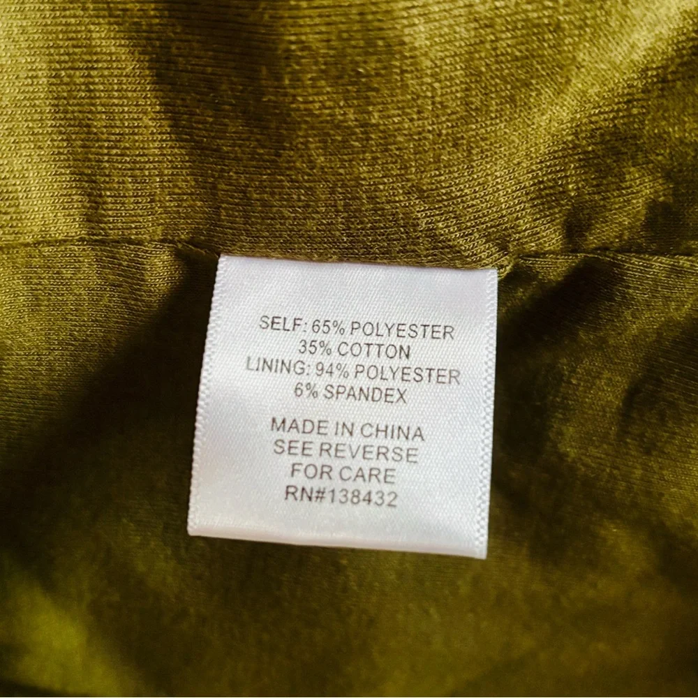 Modcloth Sz M Cropped Fitted Olive Blazer with White Accents - Picture 10 of 10